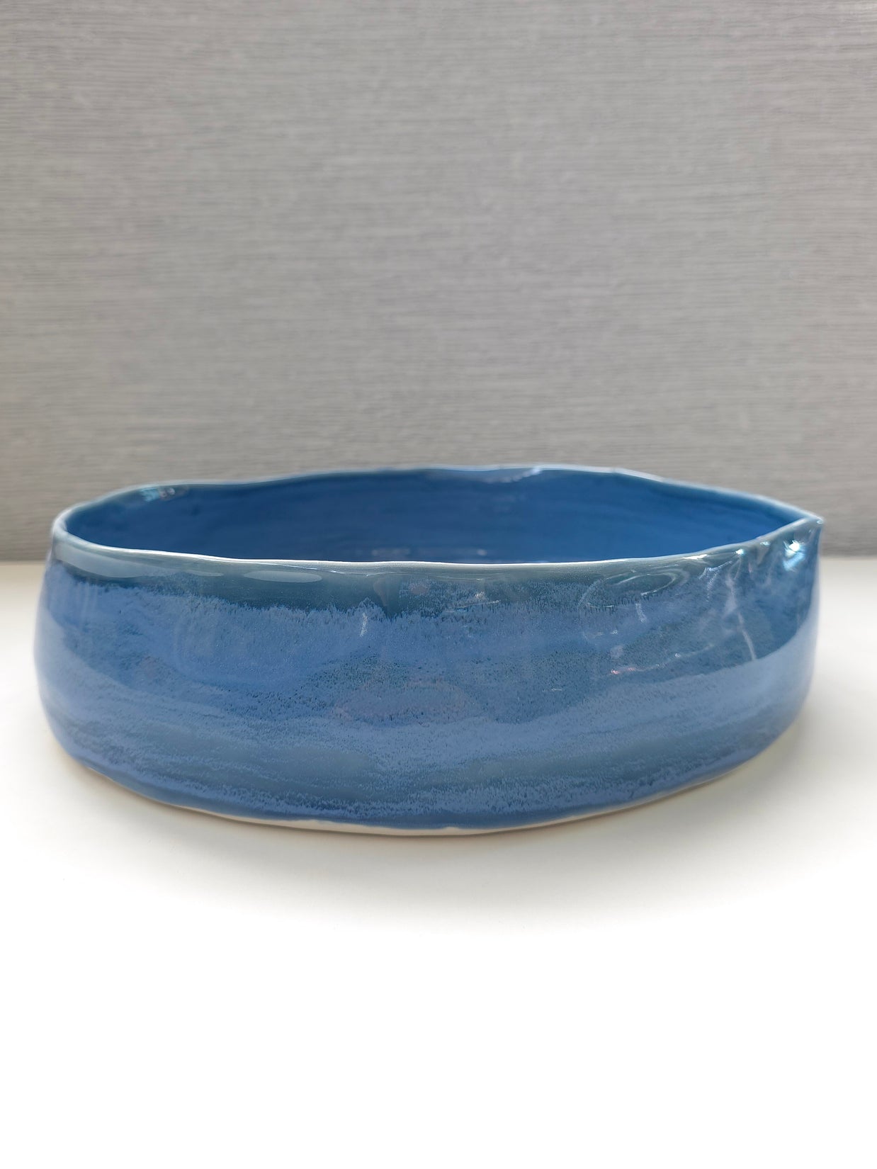 round blue serving platter - medium