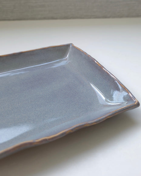 grey tray