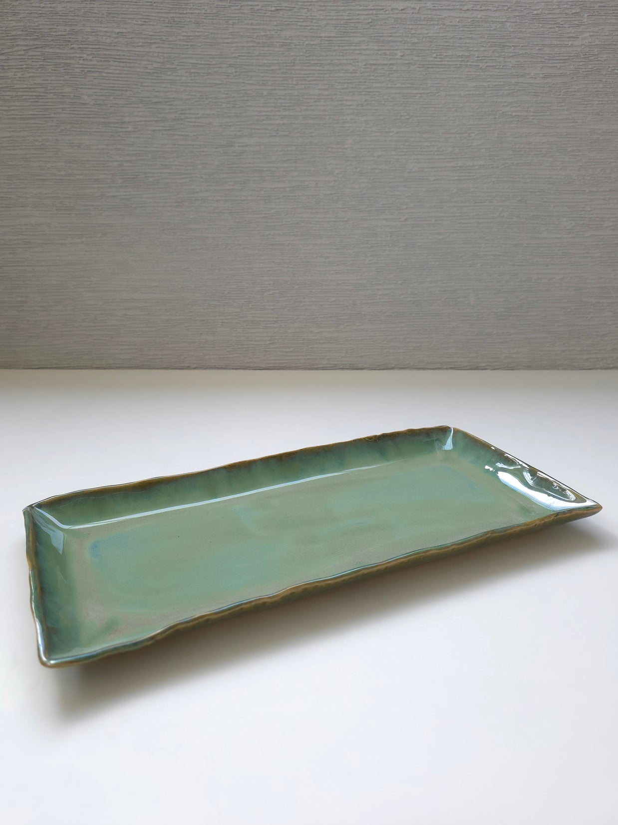 green tray