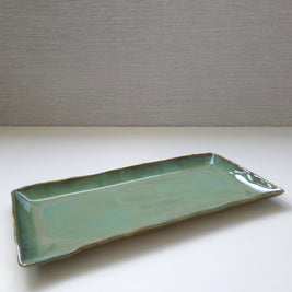 green tray