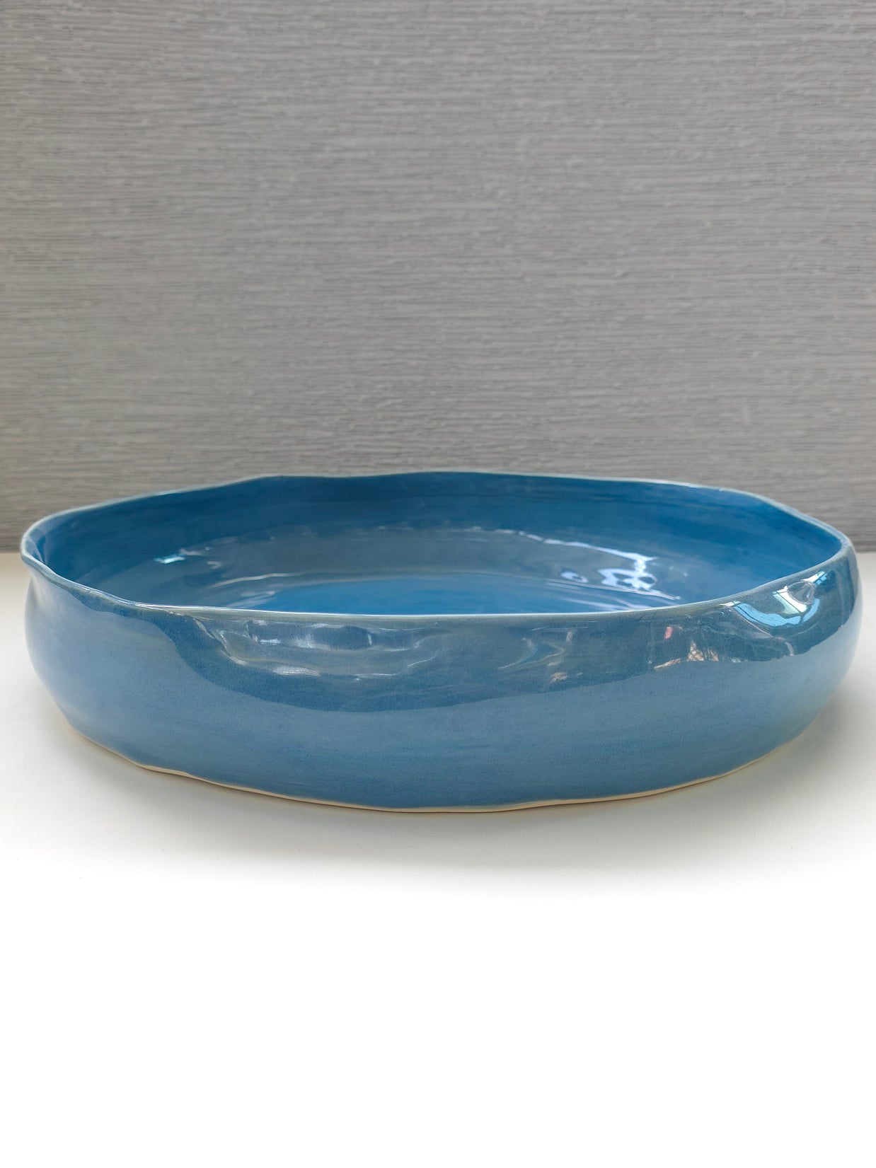round blue serving platter - large