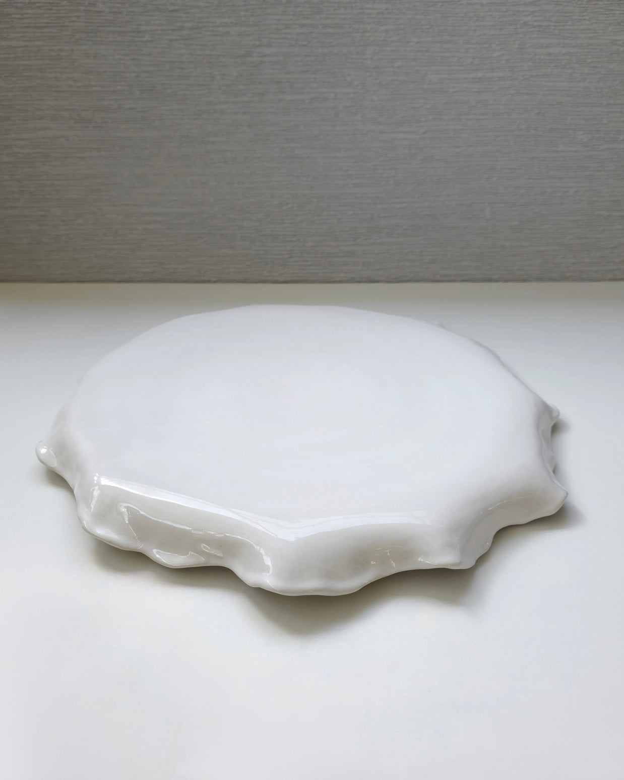 ruffled serving platter